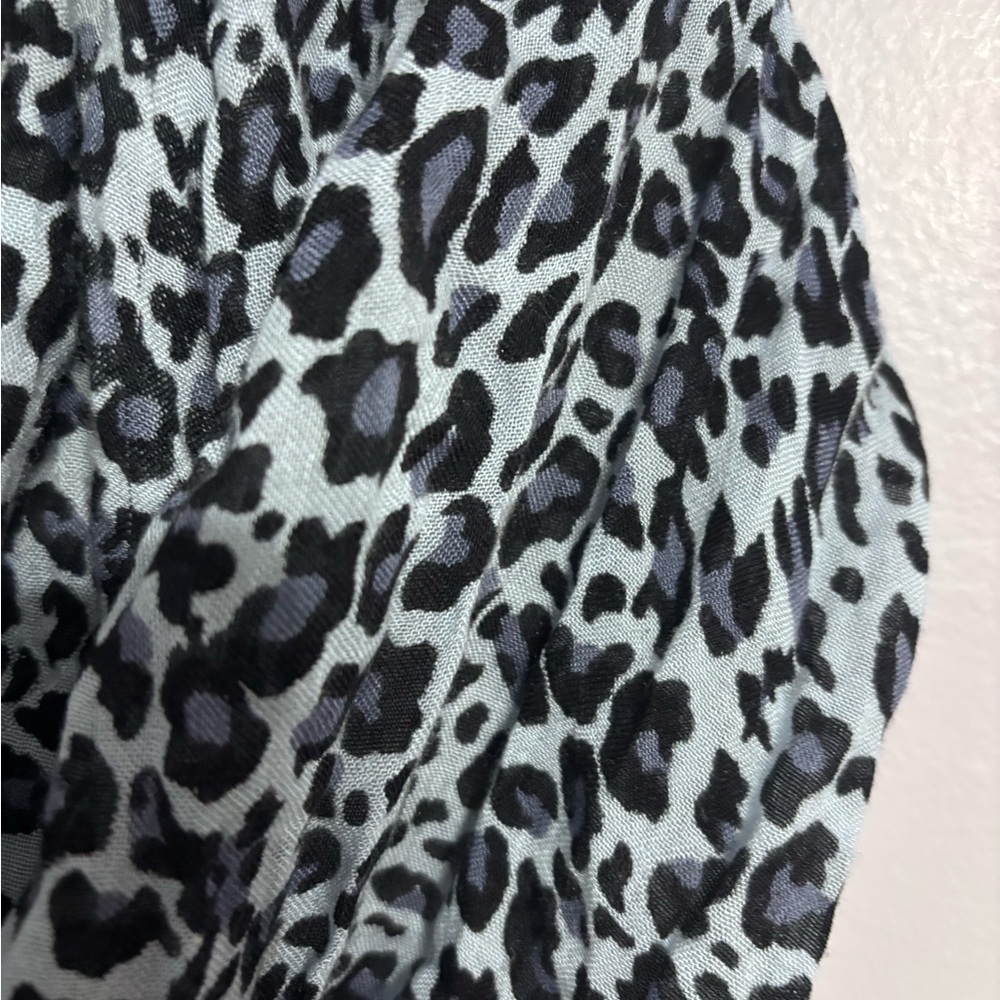 Leopard Print Infinity Scarf - Picture 3 of 3
